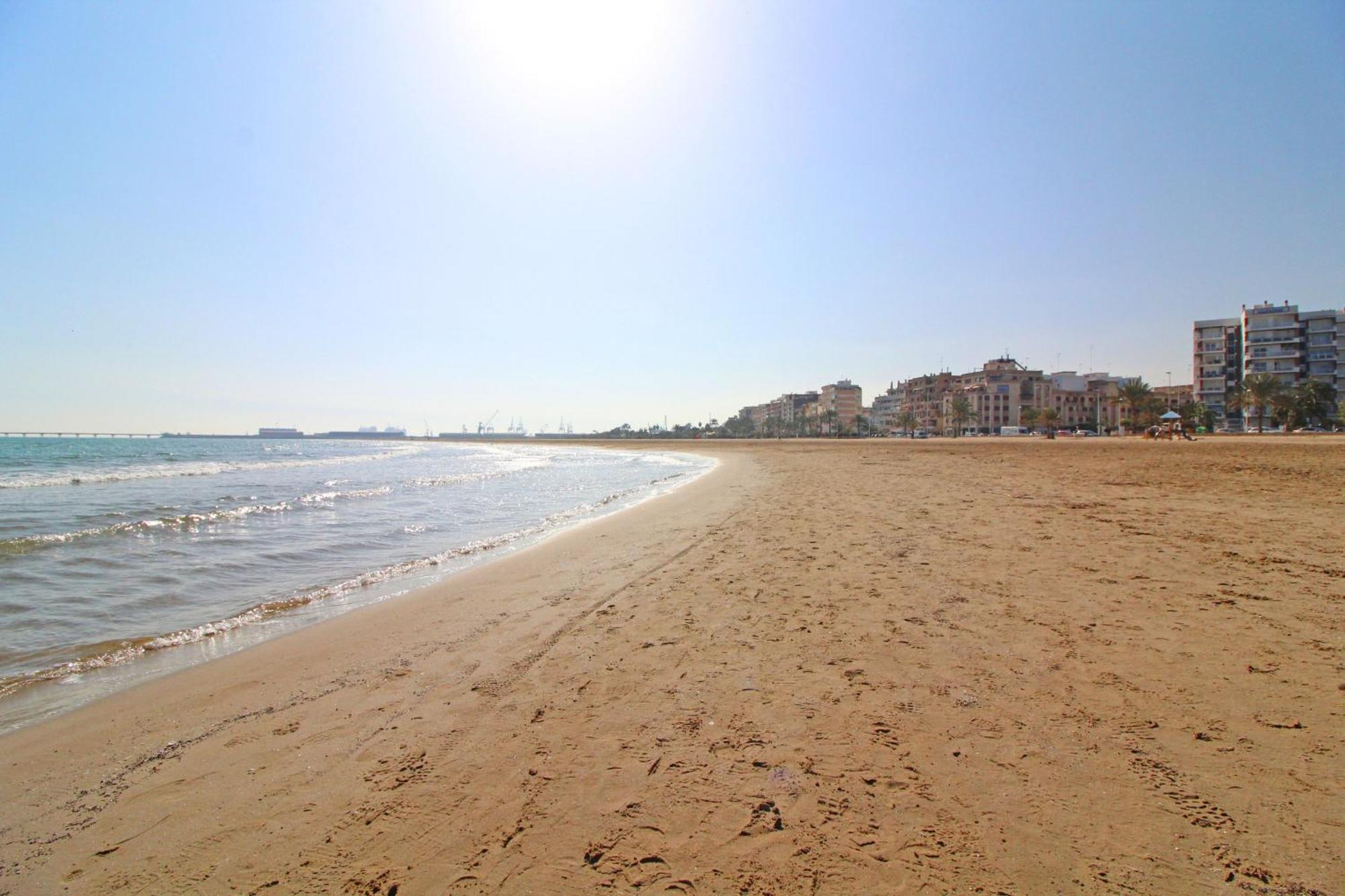 Global Properties, Bonito Apartamento En Puerto Sagunto Para Parejas Puerto de Sagunto Exterior foto